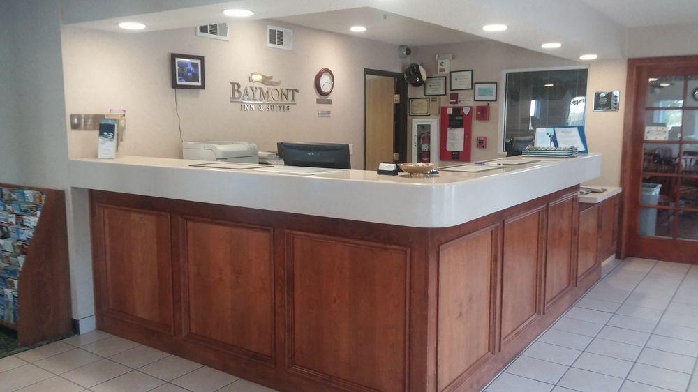 Surestay Plus Hotel By Best Western Redding Dış mekan fotoğraf