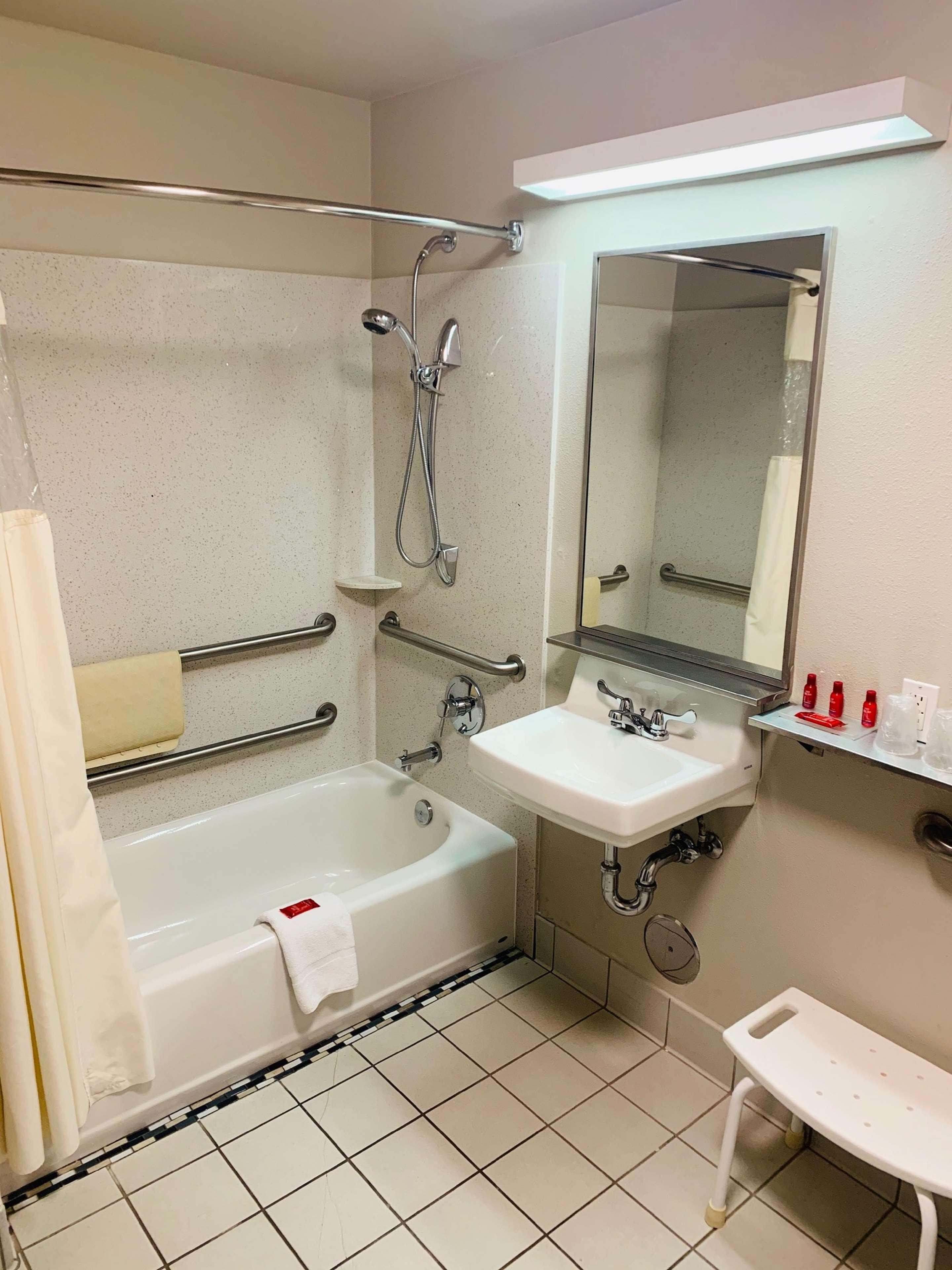 Surestay Plus Hotel By Best Western Redding Dış mekan fotoğraf