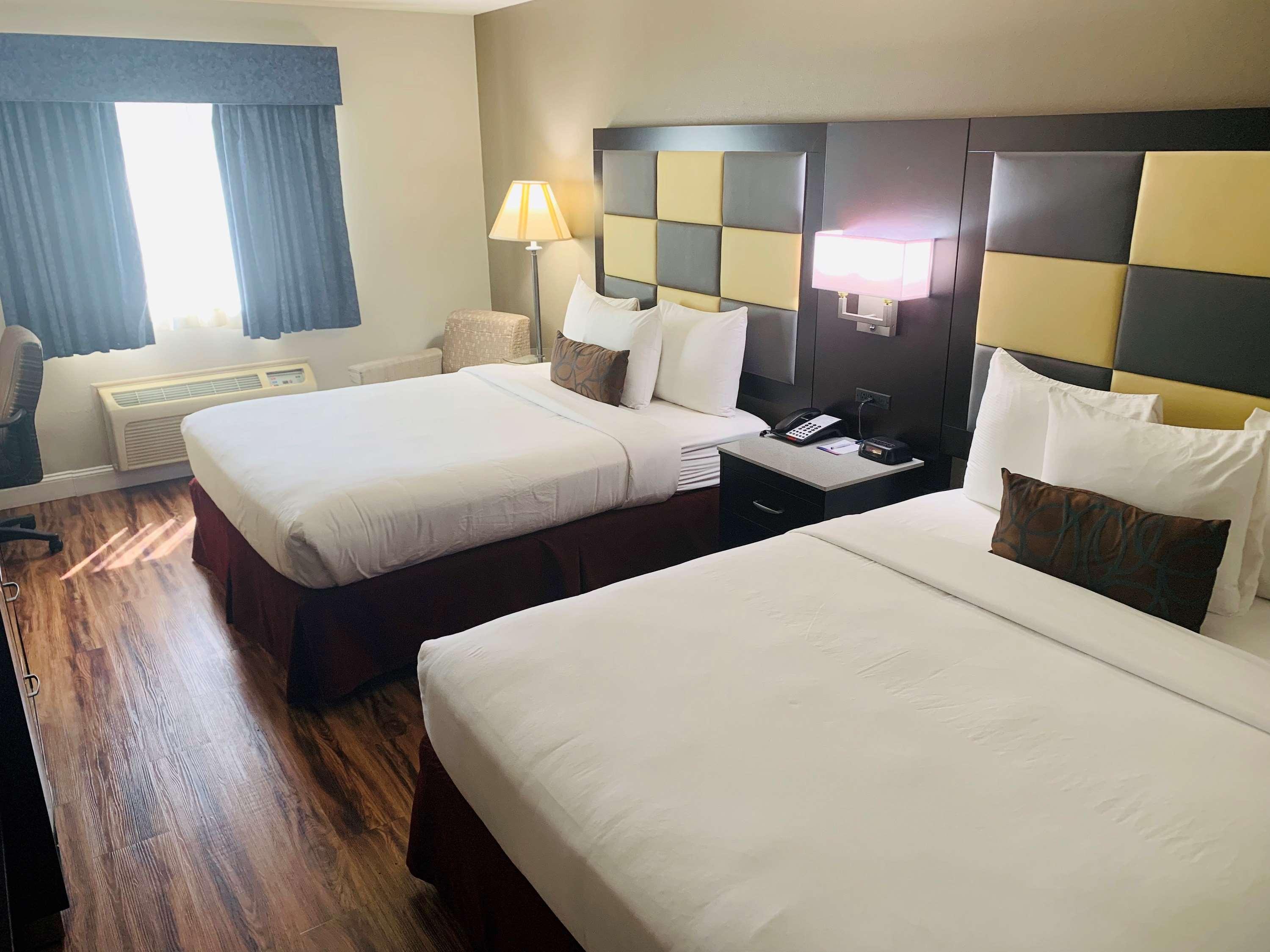 Surestay Plus Hotel By Best Western Redding Oda fotoğraf
