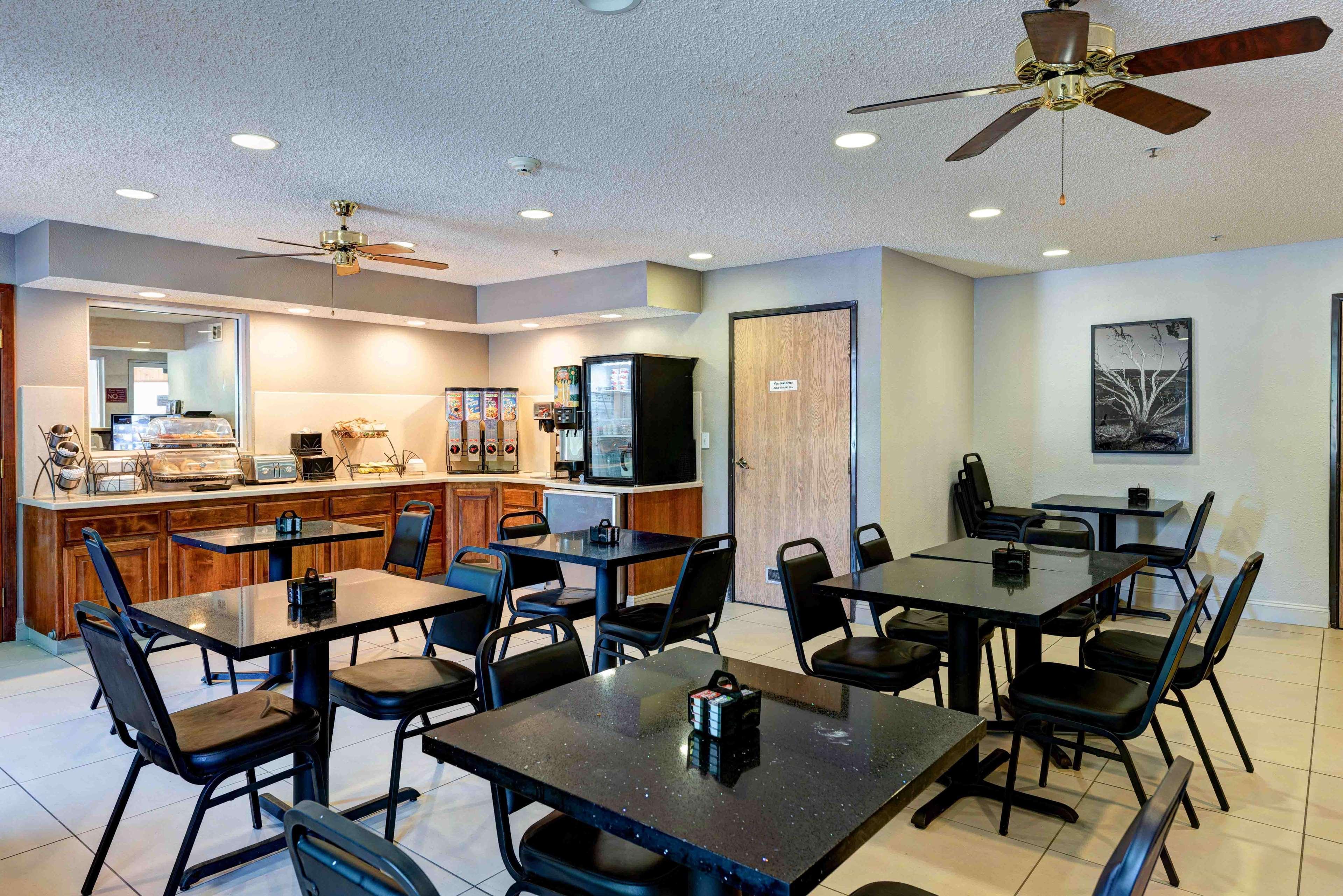 Surestay Plus Hotel By Best Western Redding Dış mekan fotoğraf