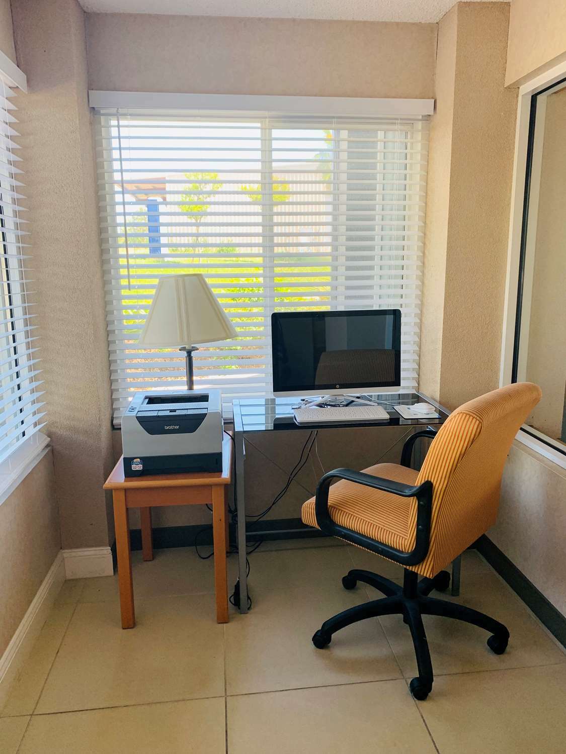 Surestay Plus Hotel By Best Western Redding İç mekan fotoğraf