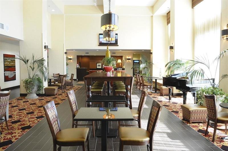 Surestay Plus Hotel By Best Western Redding Dış mekan fotoğraf